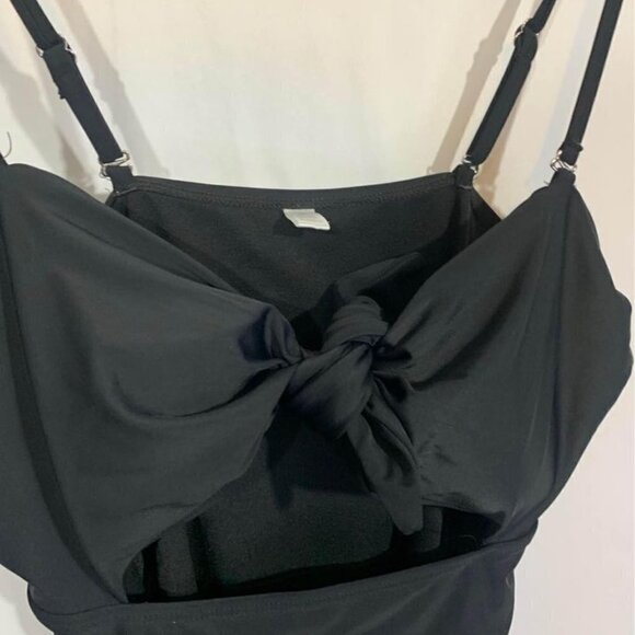 WOMAN’S one piece bathing suit. Size XL. Black. Cute cut out. Bow is adjustable. - Picture 3 of 8
